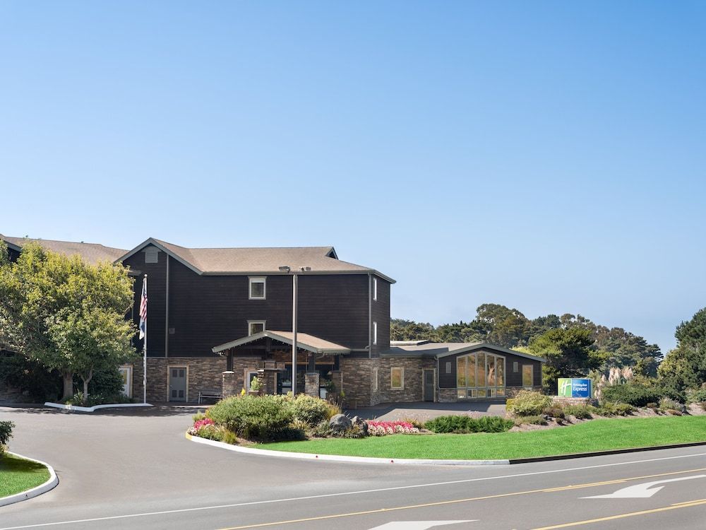 Holiday Inn Express FORT BRAGG by IHG 1