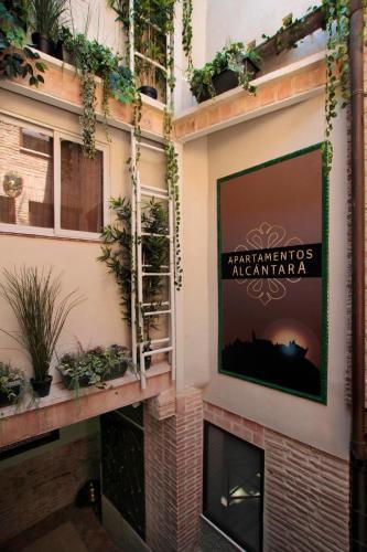 Apartamentos Alcantara 1