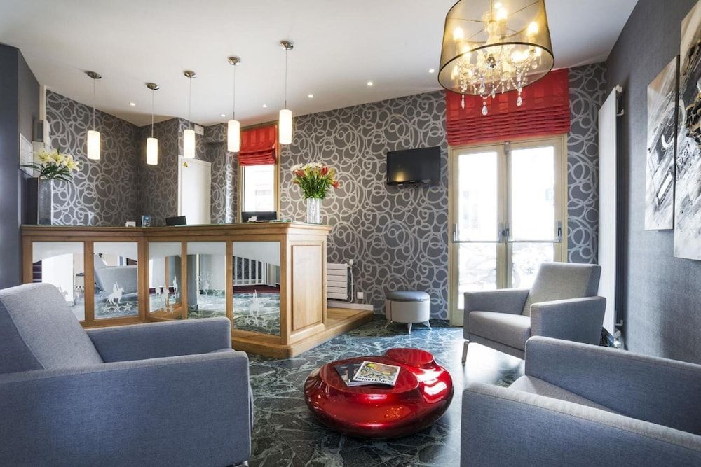 Hotel Charlemagne 2