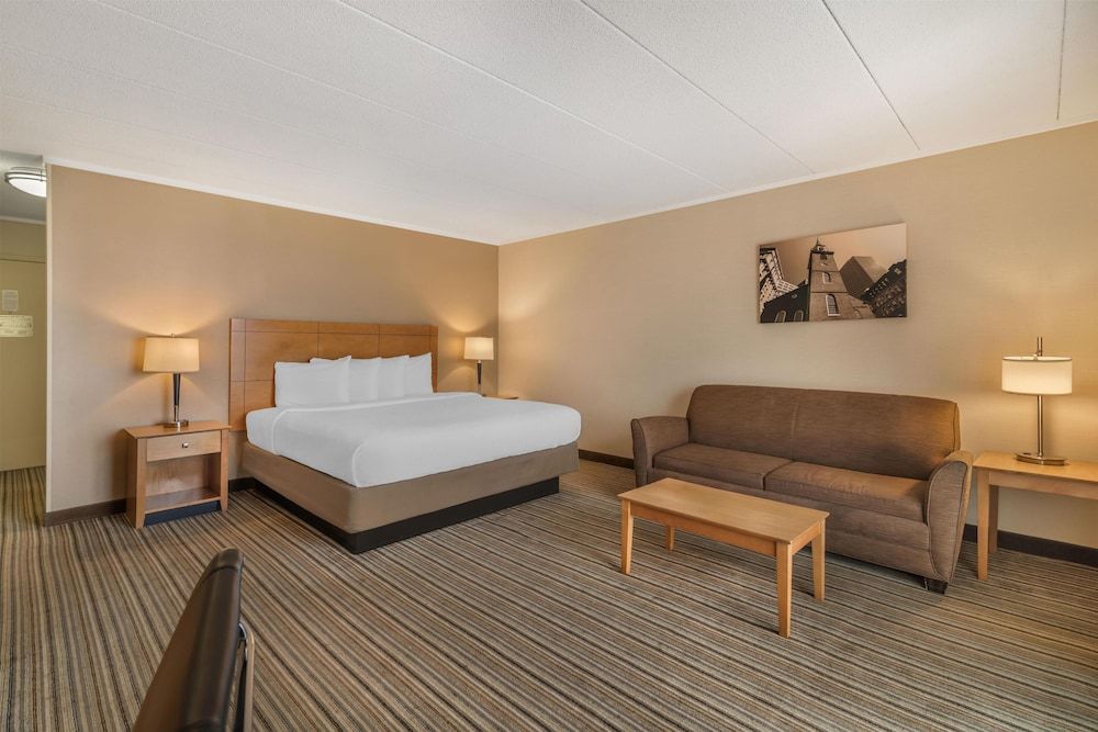 Best Western Plus Waltham Boston 1