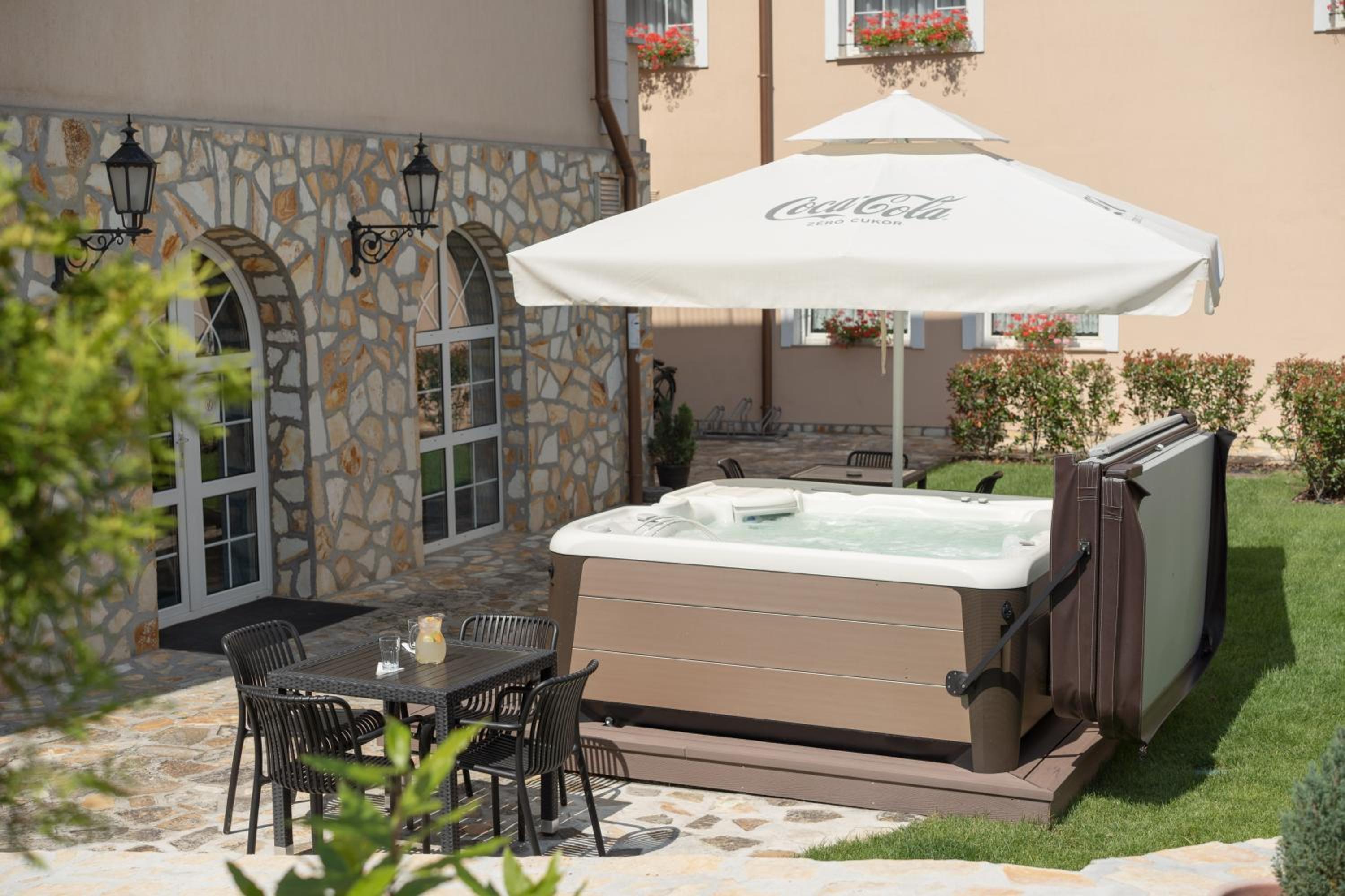 Kikelet Club Hotel 2