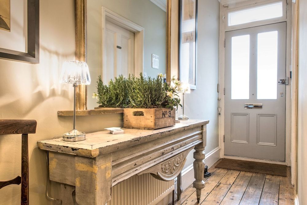 April House Weybridge - Boutique Guesthouse 2