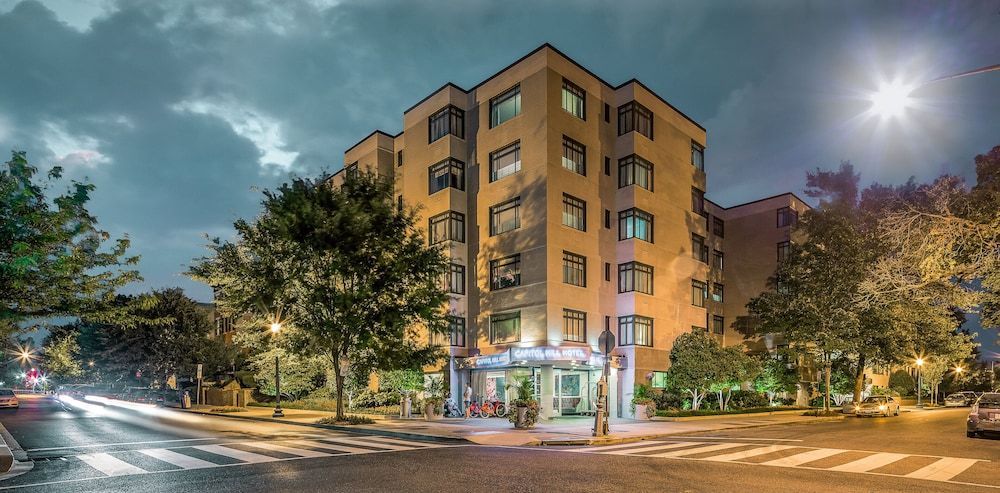 Capitol Hill Hotel 1
