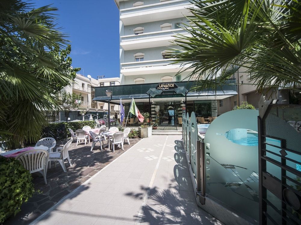 Hotel Levante 2