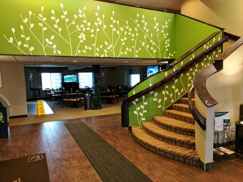 Sleep Inn & Suites Oregon - Toledo 2