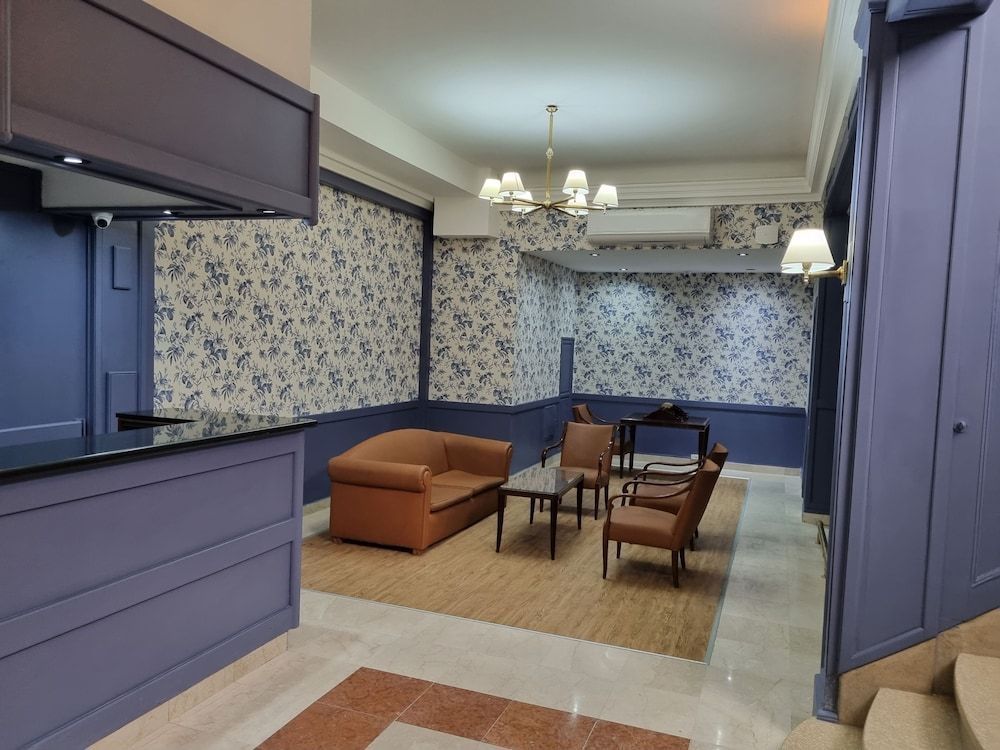 HOTEL REGIS 2