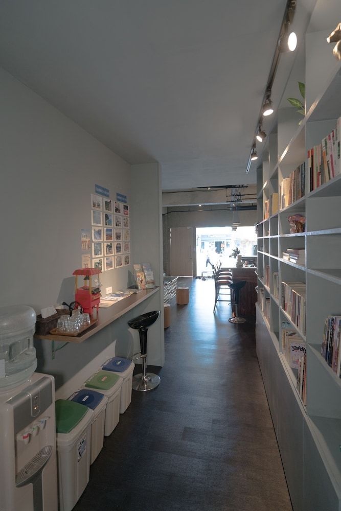 M House 2