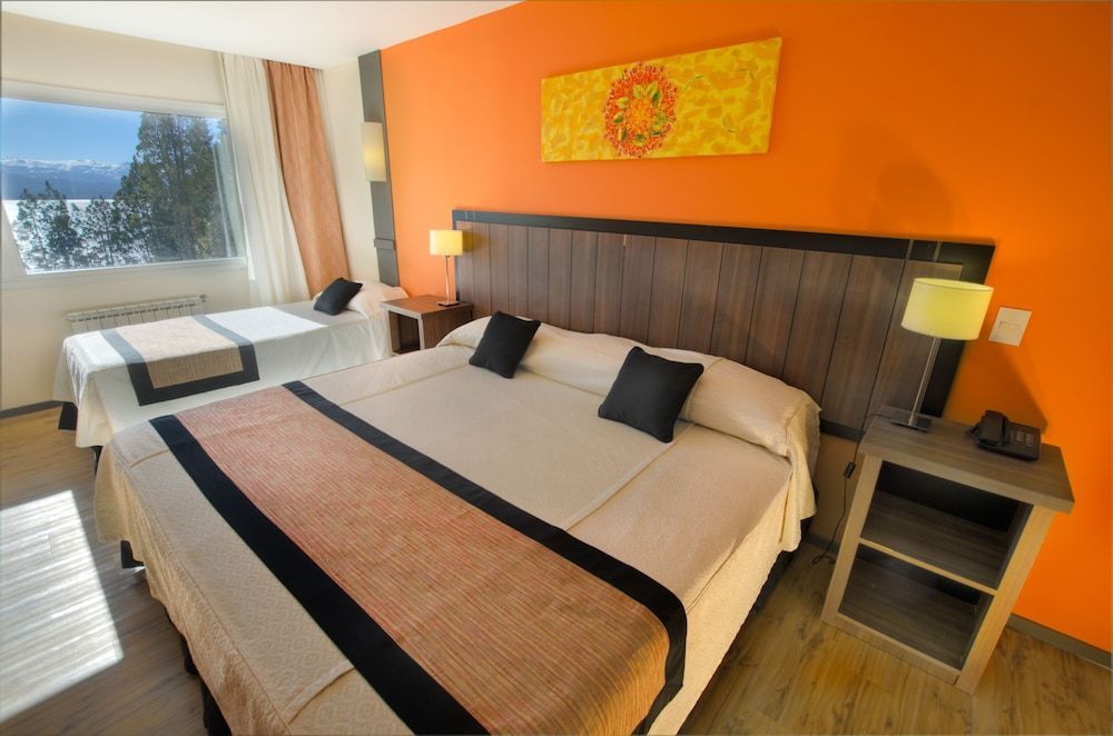 Huinid Pioneros Hotel & Aparts 2