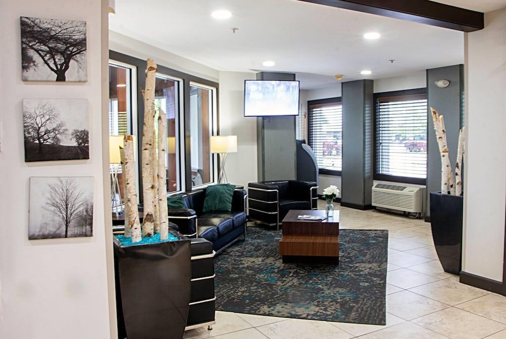 Baymont by Wyndham Maumee Toledo 2