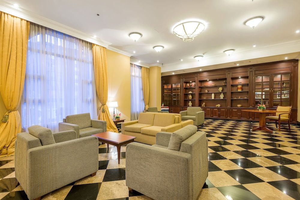 Apartamentos Dann 1