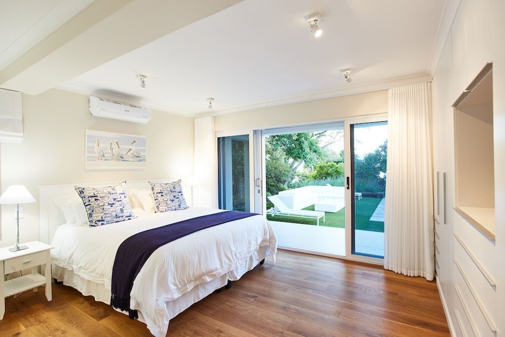 Number Eleven Self Catering Villa 2