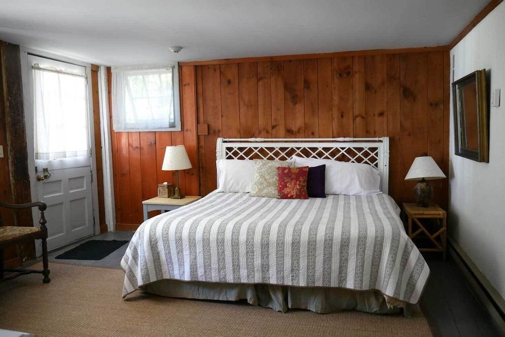 Race Brook Lodge 2