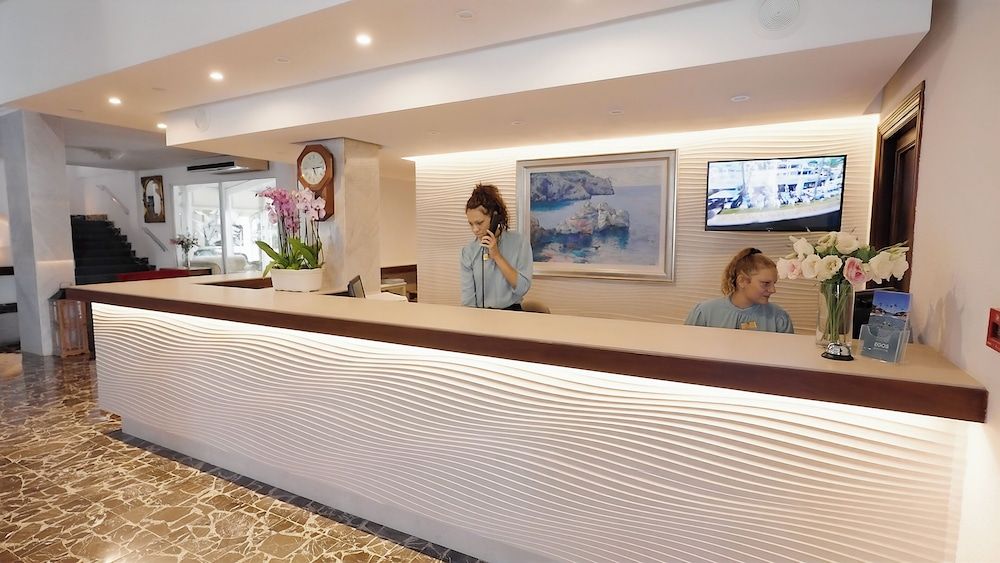 Hotel Rocamarina - Adults Only 2