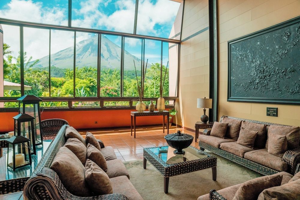 Hotel Arenal Kioro Suites & Spa 2