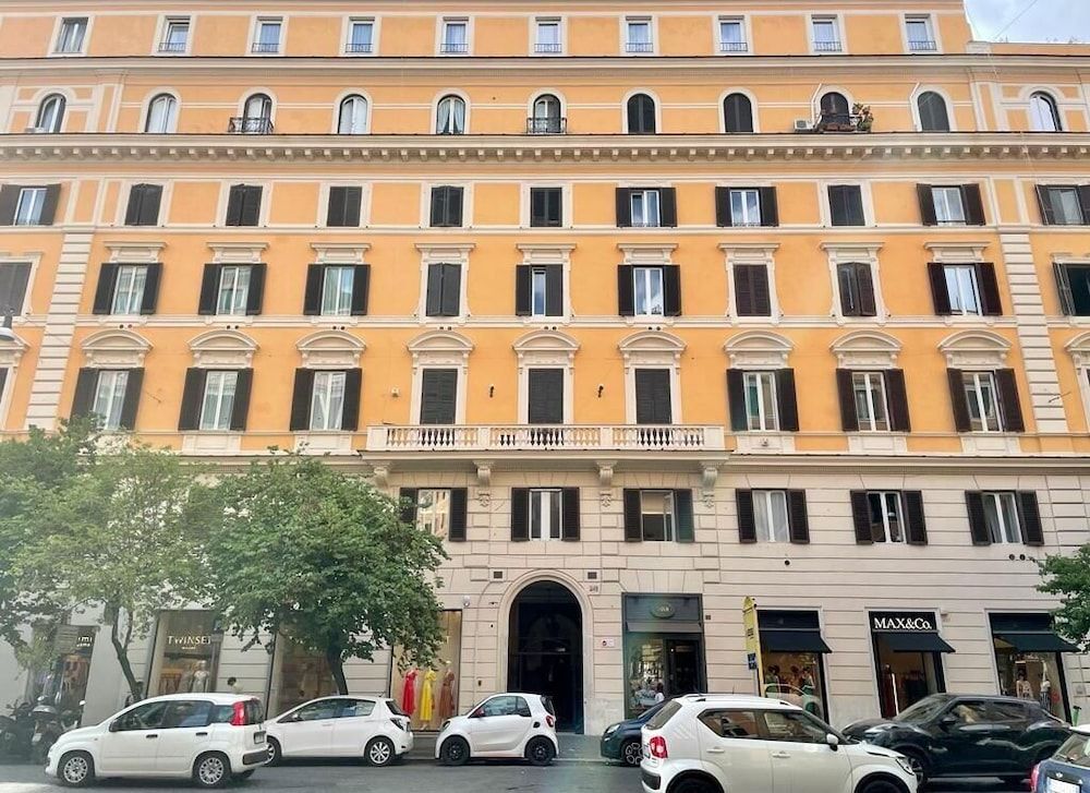 Cloud 9 Hotel 1