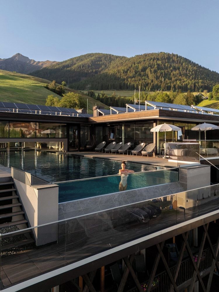Terentnerhof 4*S active & lifestyle hotel 1