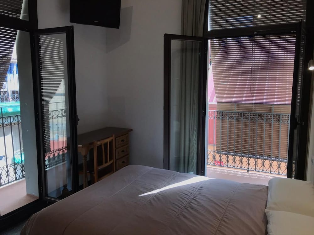 Hostal Radio Barcelona 1