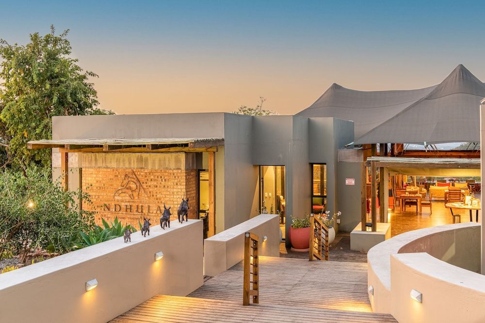 Ndhula Luxury Tented Lodge 1
