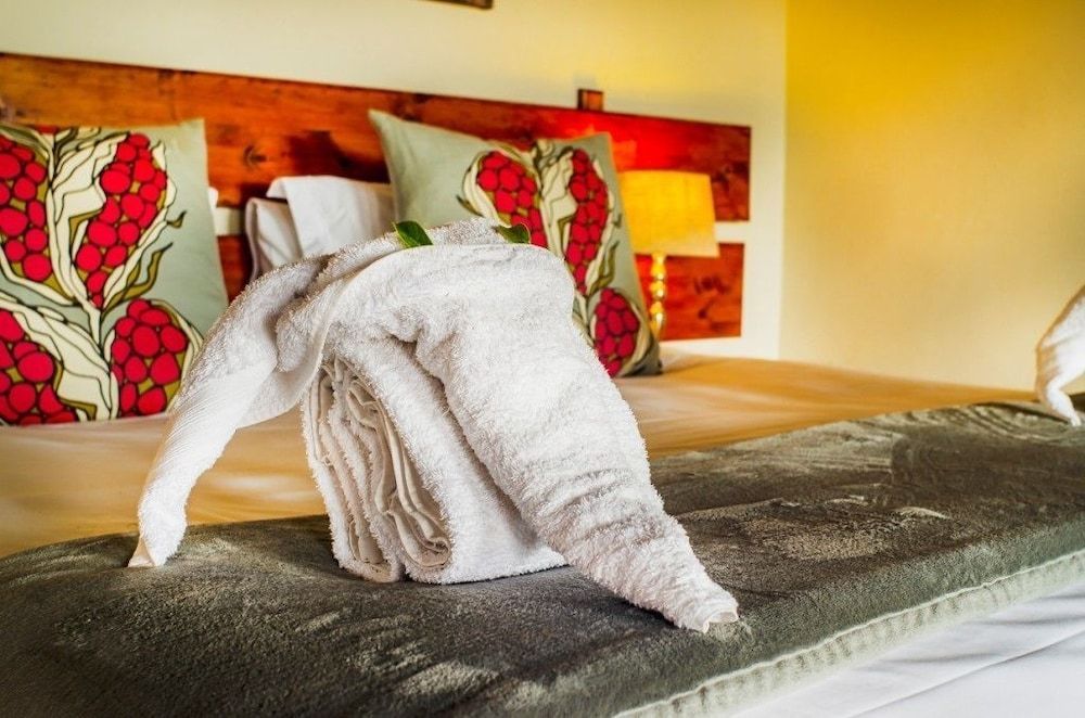 Tshikwalo Game Lodge 2