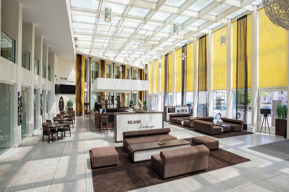 Webers Hotel im Ruhrturm Essen by Accor 2