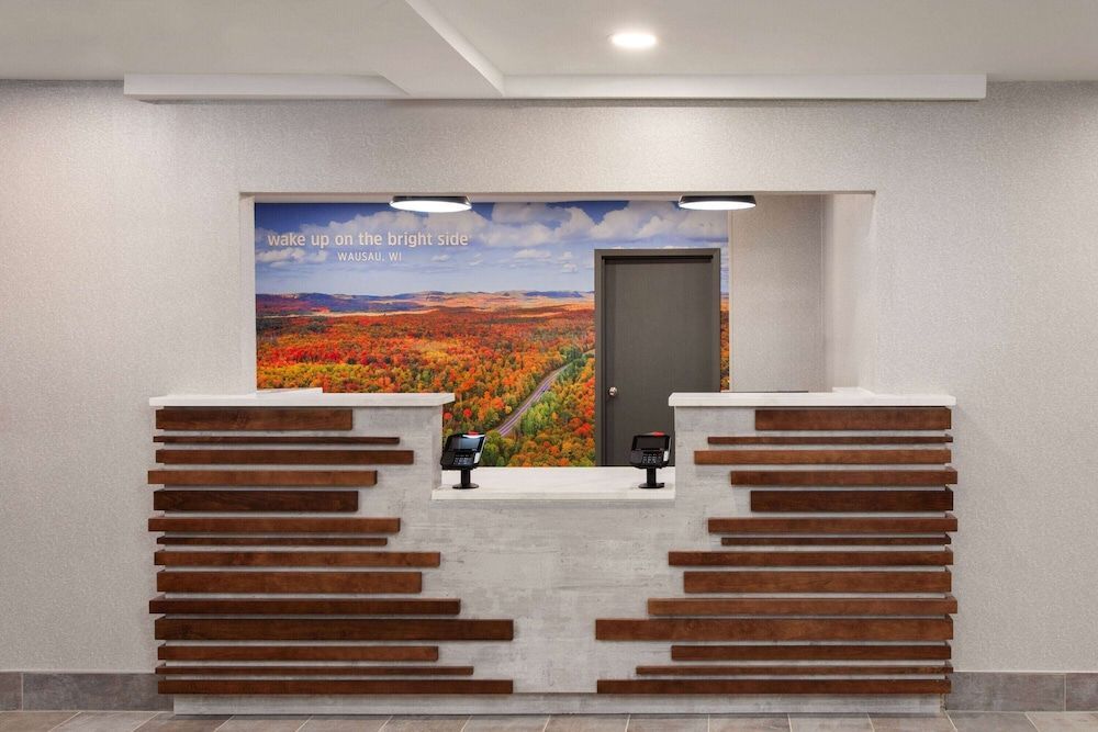 La Quinta Inn by Wyndham Wausau 2