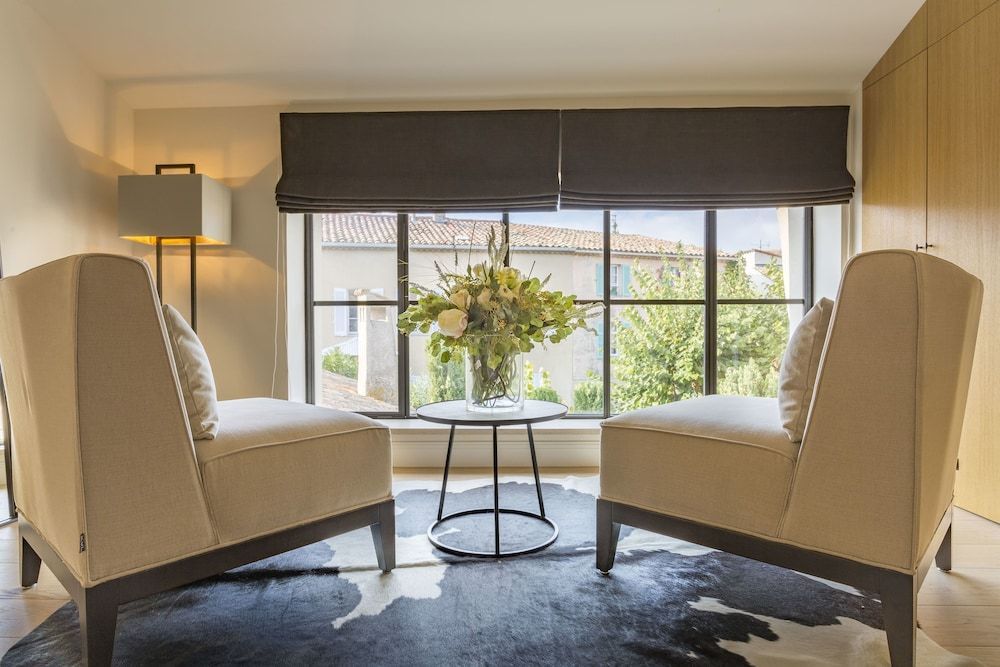 Mougins Luxury Retreats 1