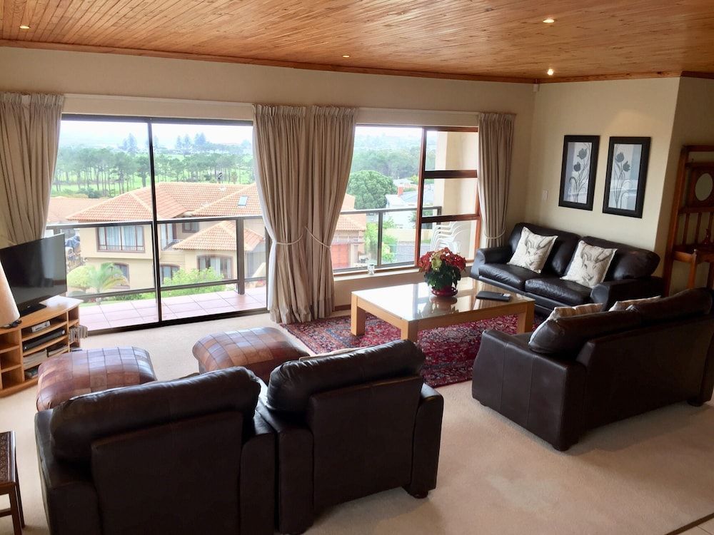 Hermanus Heights Villa 1