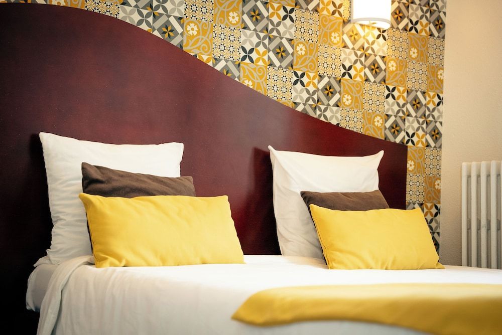 Hotel les Commercants 1