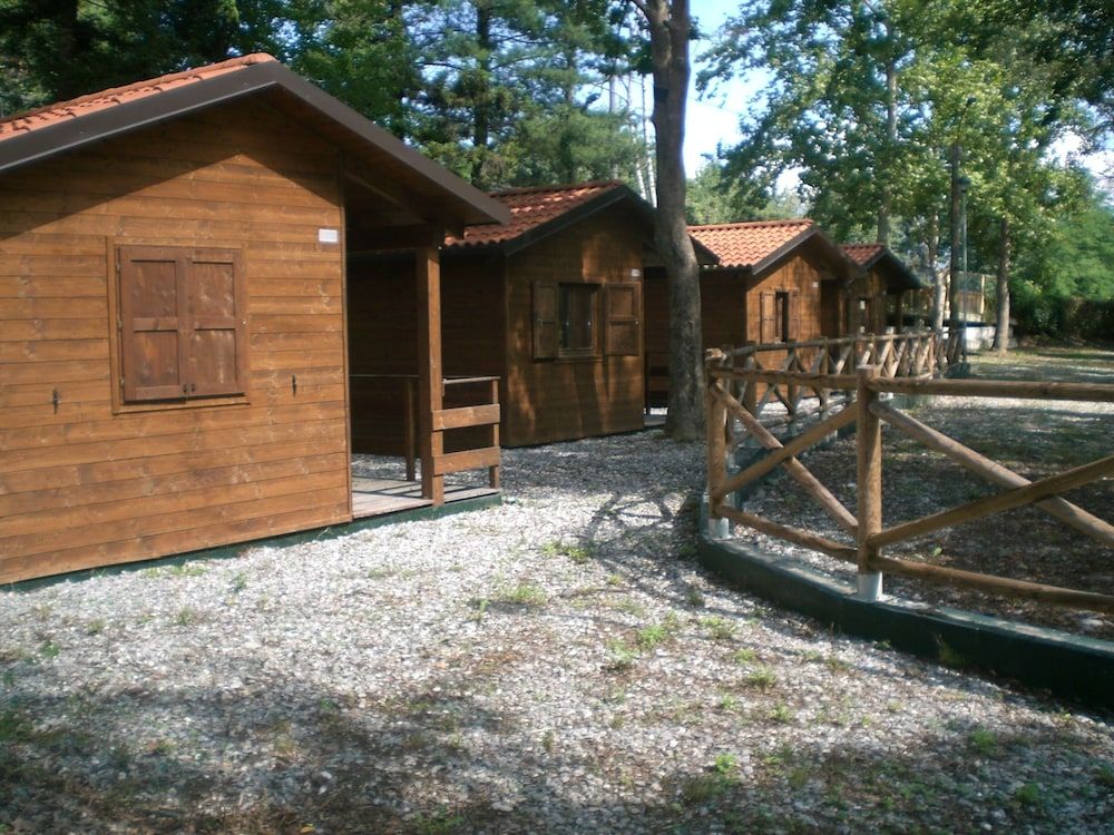 Camping Aviglianalacs 1