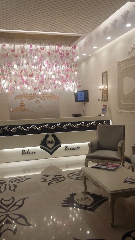 MB Deluxe Hotel 2