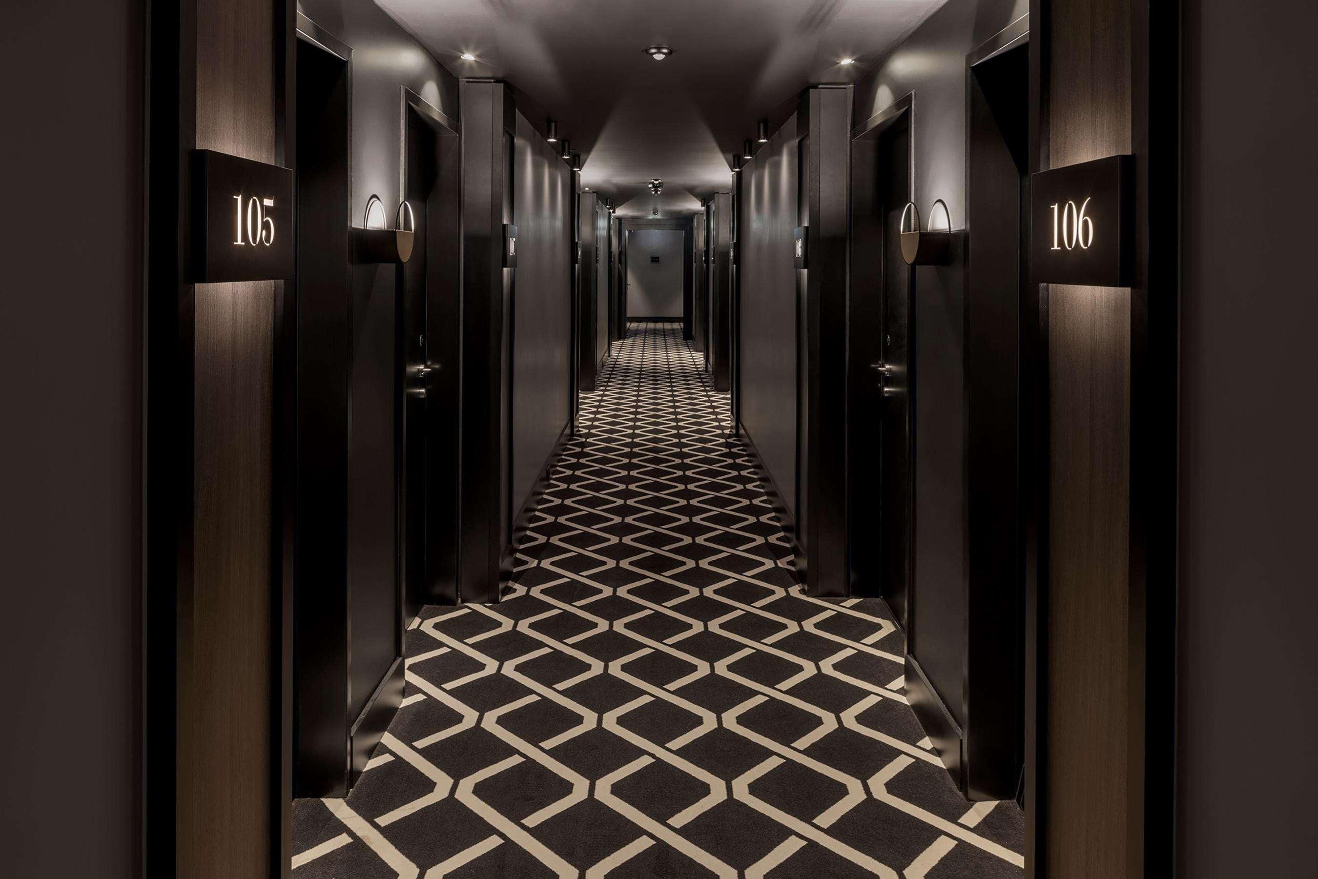 Hotel AMANO East Side 2