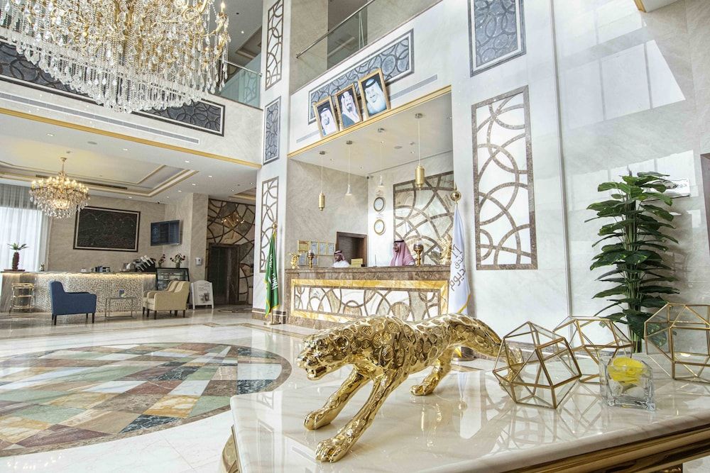 Iridium 70 Hotel 1