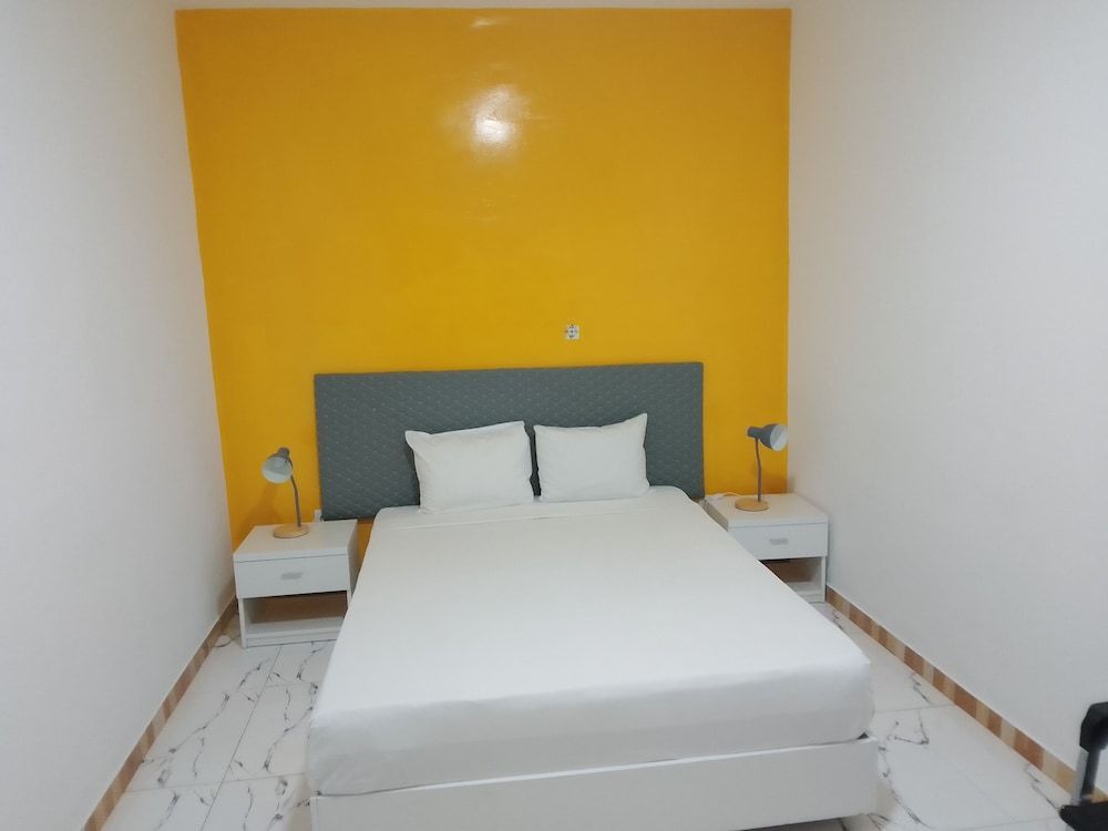 Hotel Principal 2