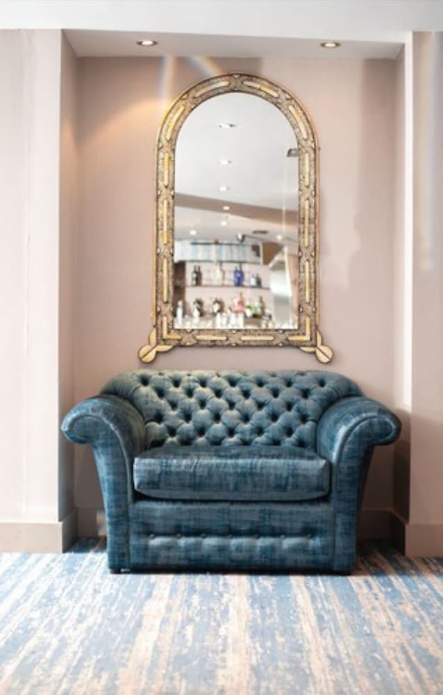 Waterfoot Hotel 2