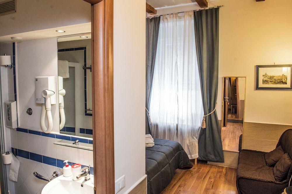 San Peter Rome B&B 1
