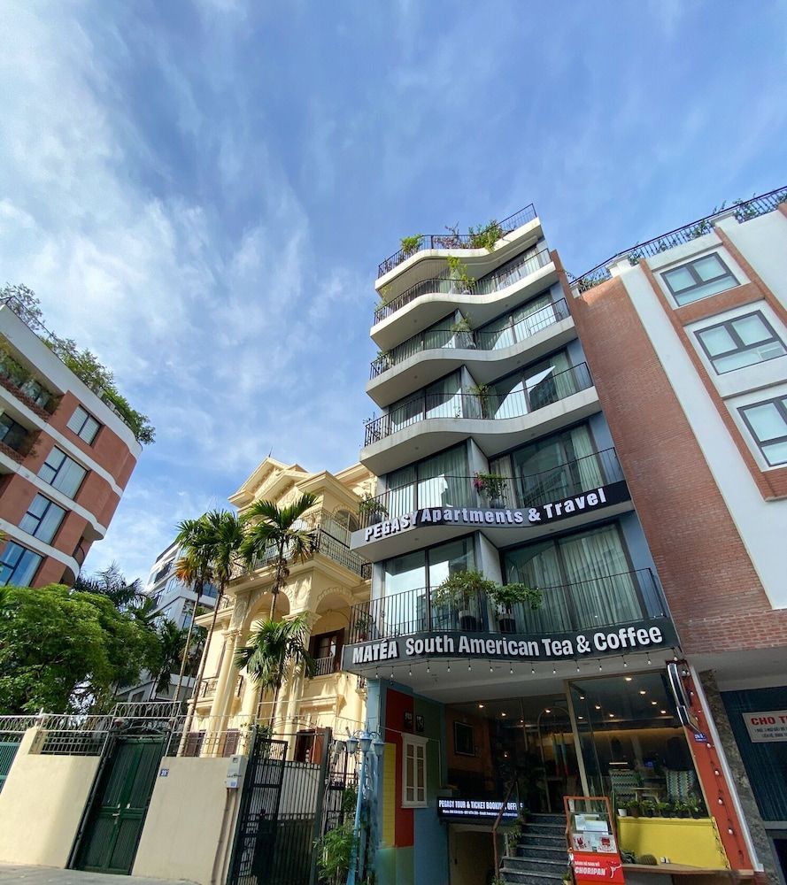 Apartments & Travel 1