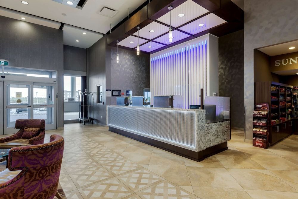 Best Western Plus St. John's Airport Hotel and Suites 2