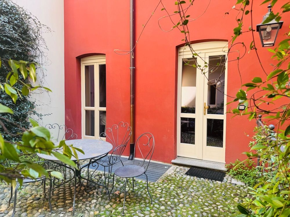Porta Palace Apartments 2