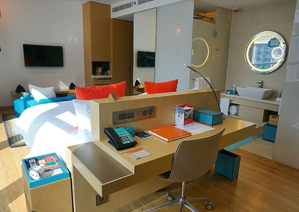 Hotel Indigo HONG KONG ISLAND by IHG 2