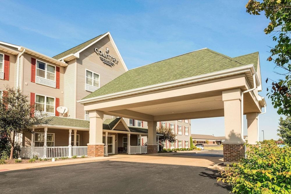 Country Inn & Suites by Radisson, Peoria North, IL 1
