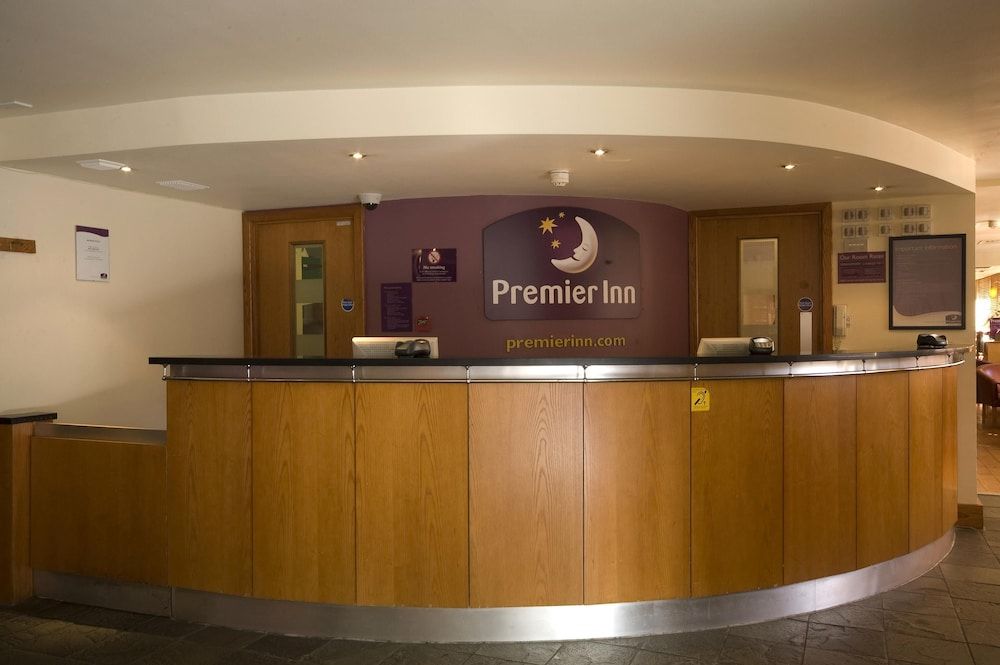 Premier Inn Aberdeen City Centre 2