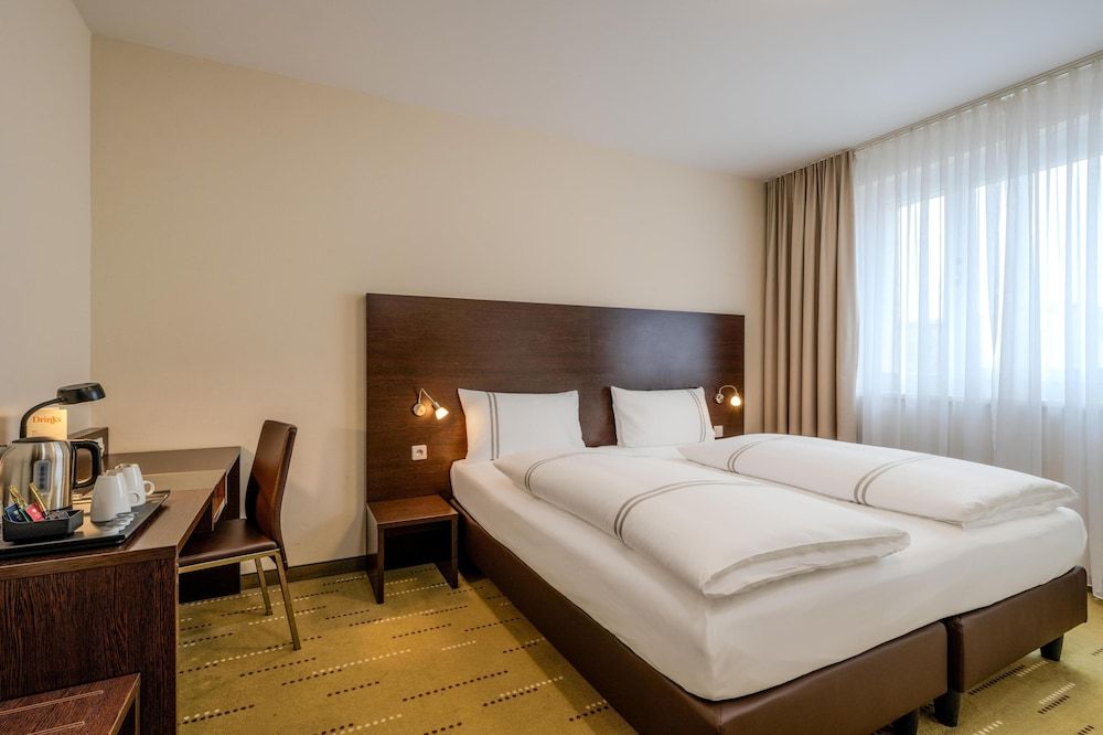 Premier Inn Berlin City Spittelmarkt 1