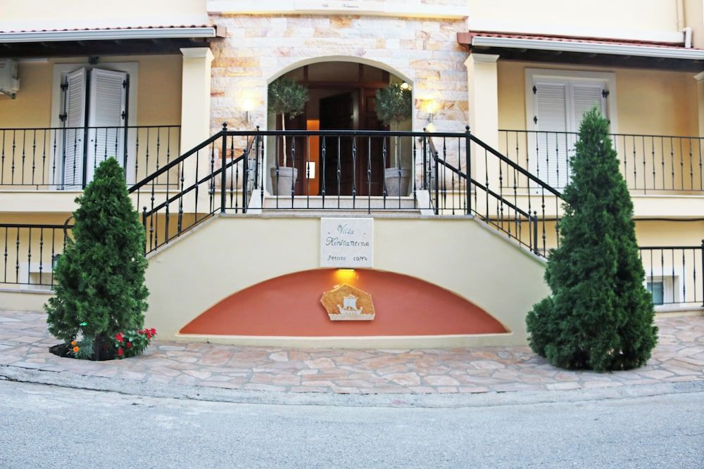 Villa Konstantina 1
