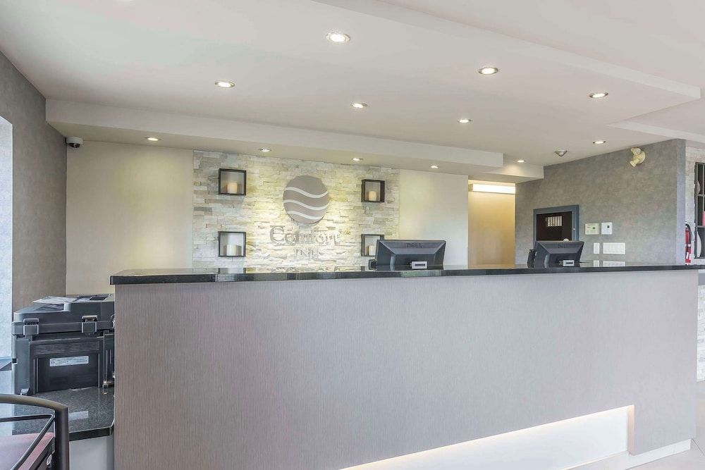 Comfort Inn 2