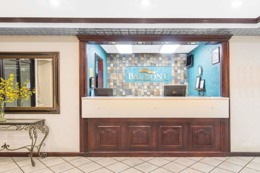 Baymont by Wyndham Jonesboro 2