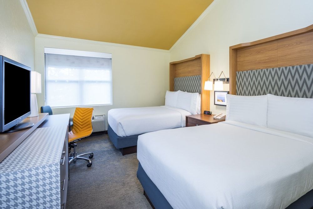 Holiday Inn CAPE COD - HYANNIS by IHG 2