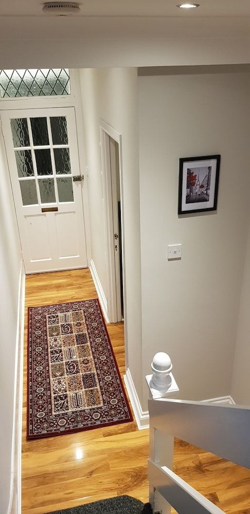 London House 1