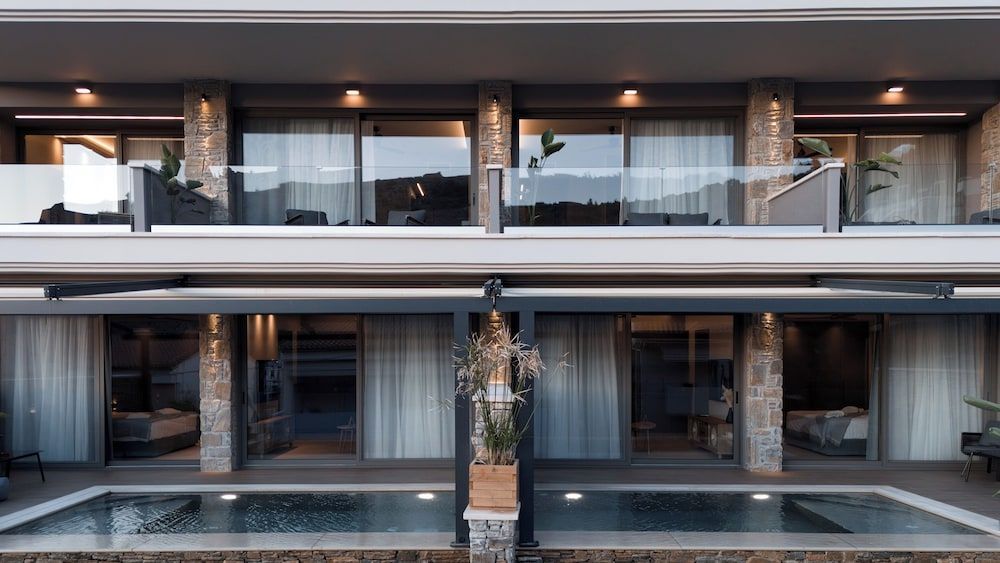 Ennea Muses Rooms and Suites 1