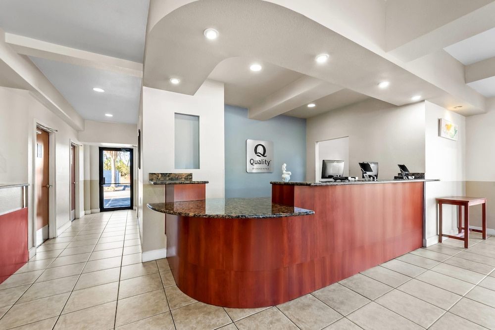 Quality Inn Weeki Wachee - Spring Hill 2