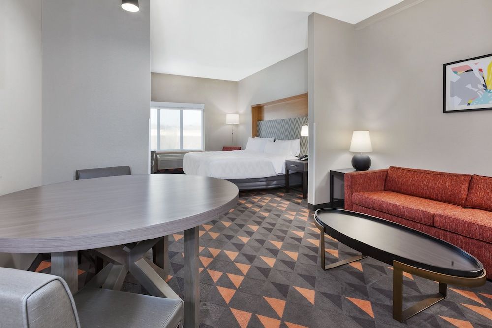 Holiday Inn GRAND RAPIDS - SOUTH by IHG 2
